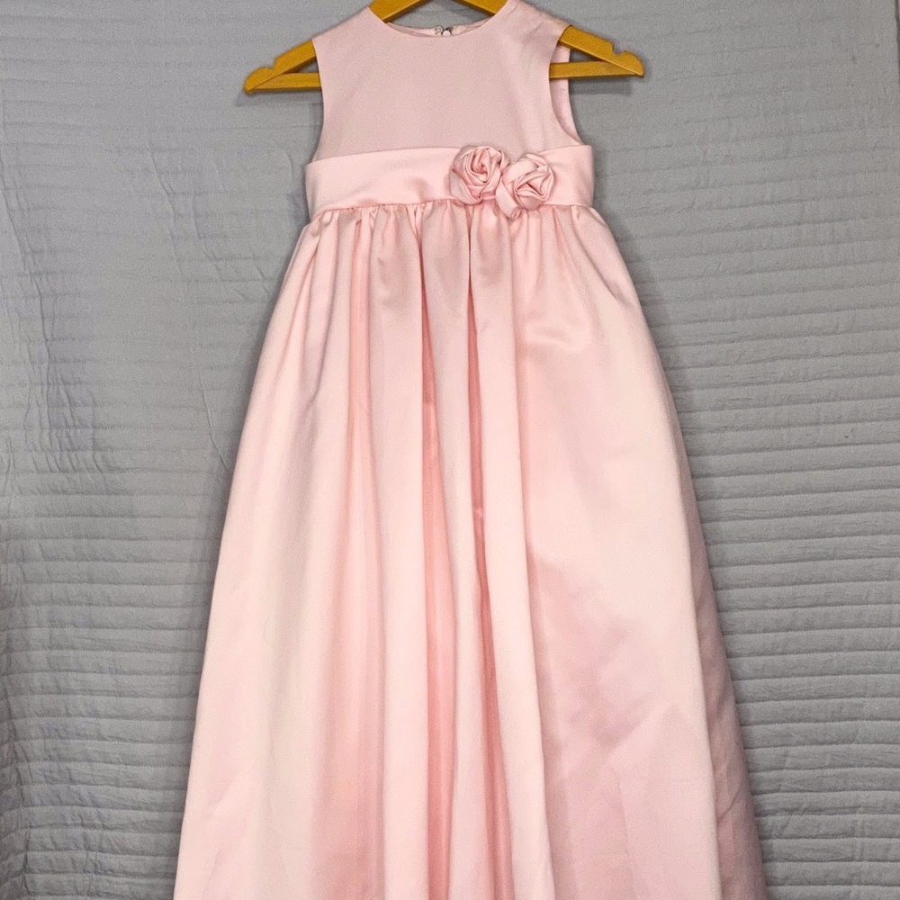 Girl's Cute Pink Dress w/ Flower